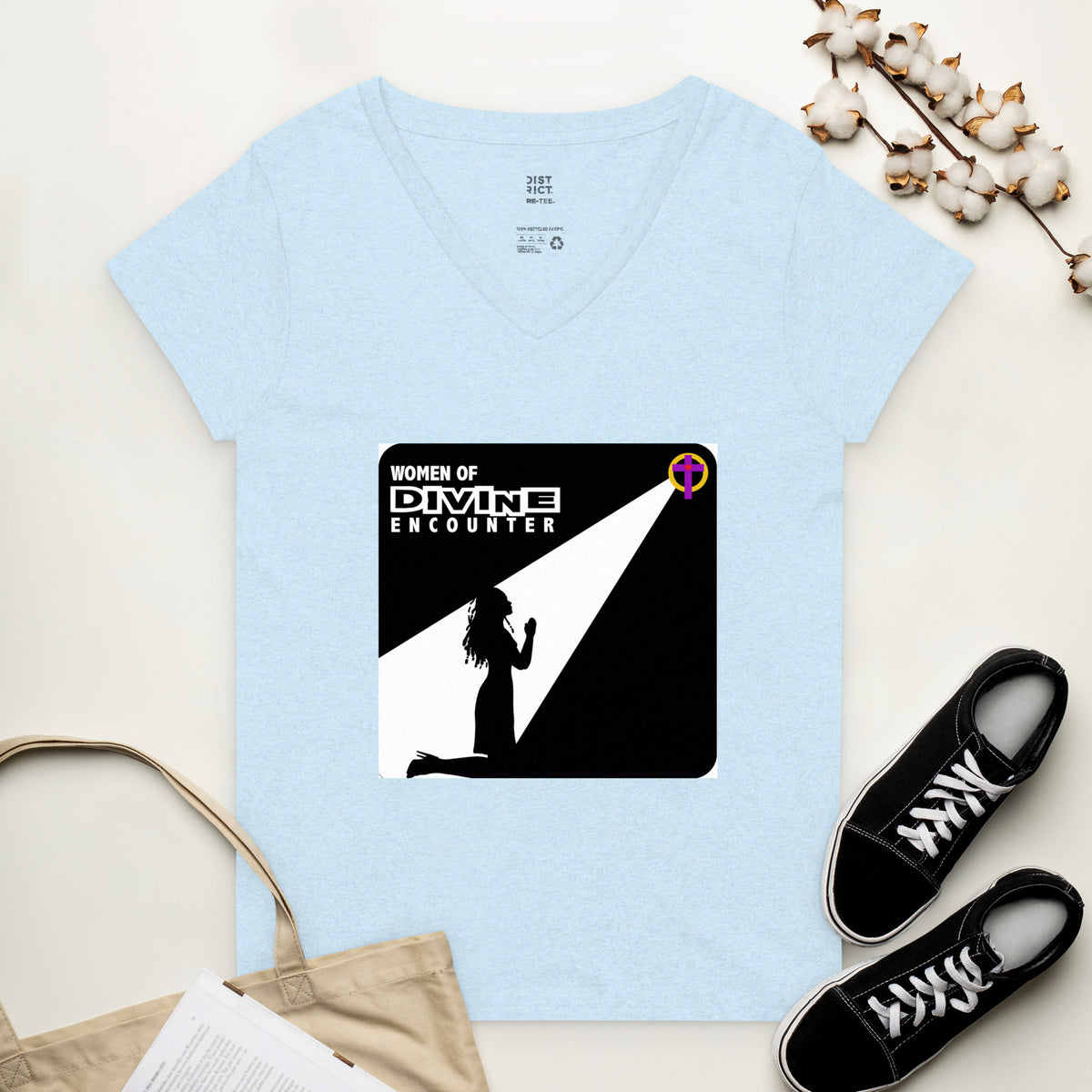 Women’s recycled v-neck t-shirt